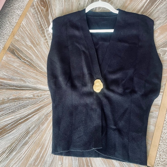 Commense V-neck Buttoned Detail Sweater Vest XS US6 - Picture 4 of 9